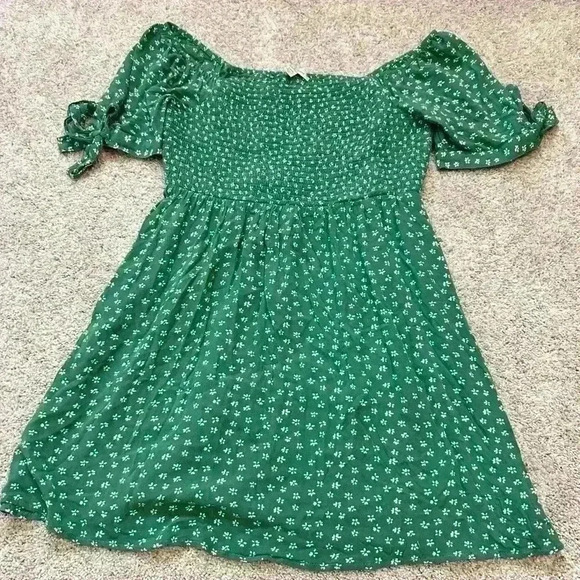 American Eagle Tie sleeve dress - Picture 1 of 2